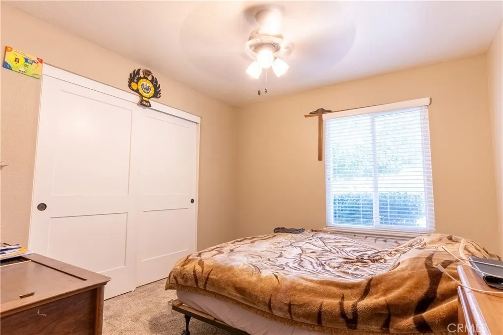 21101 Sitkan Rd, Apple Valley, California 92308 home-pic-4