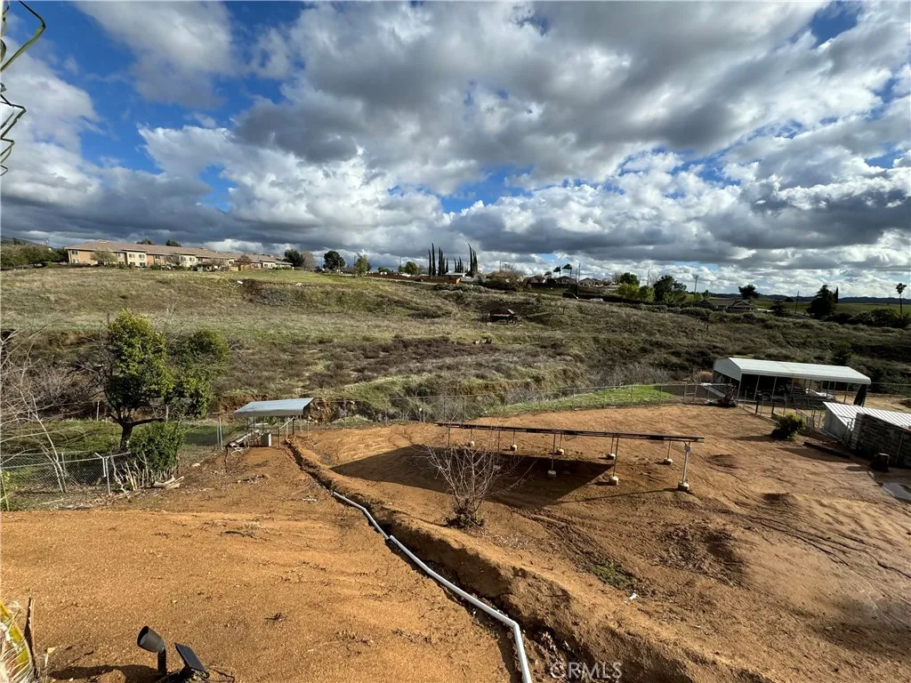 33817 Liberty Road, Yucaipa, California 92399 home-pic-31