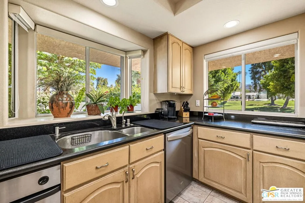 73200 Calliandra Street, Palm Desert, California 92260 home-pic-19