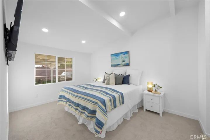 5884 Los Encinos, Buena Park, California 90620