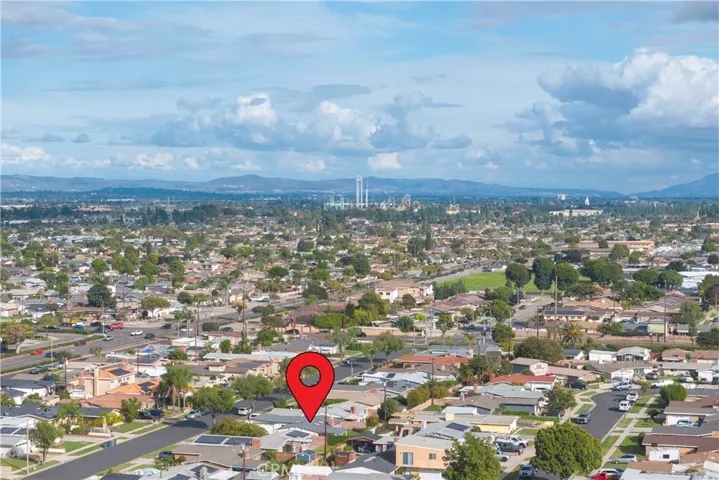 5884 Los Encinos, Buena Park, California 90620