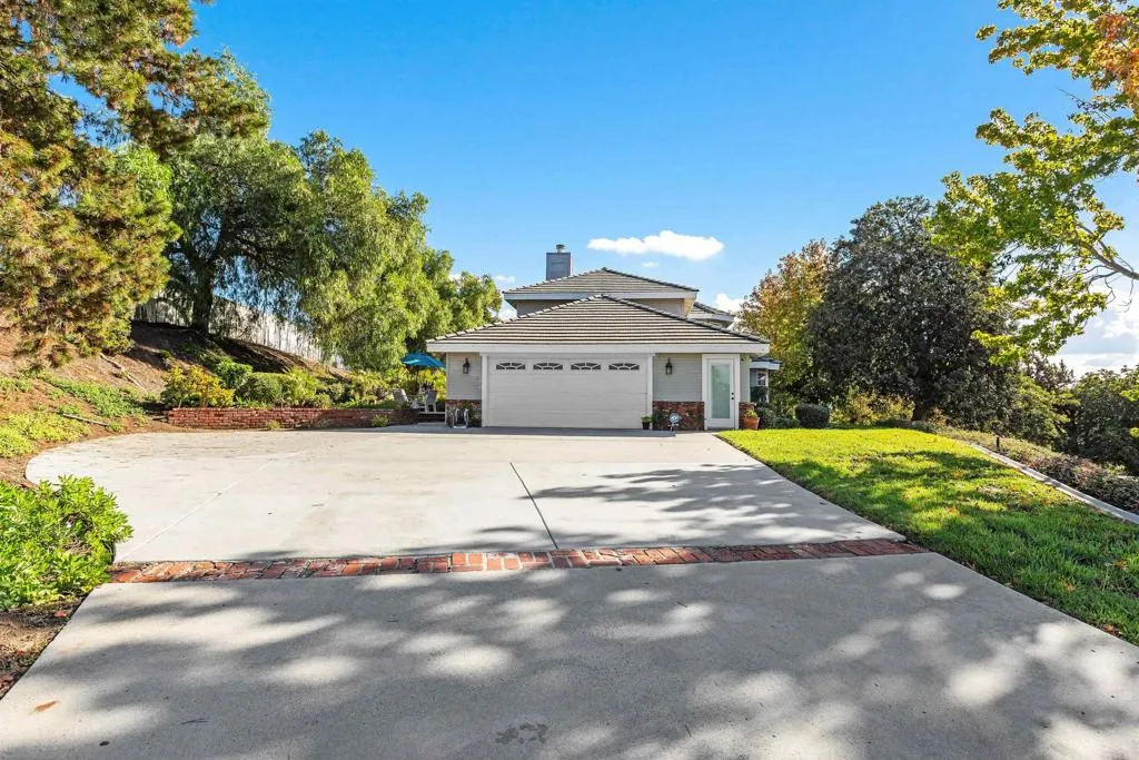 1474 Via Encinos Drive, Fallbrook, California 92028 home-pic-28