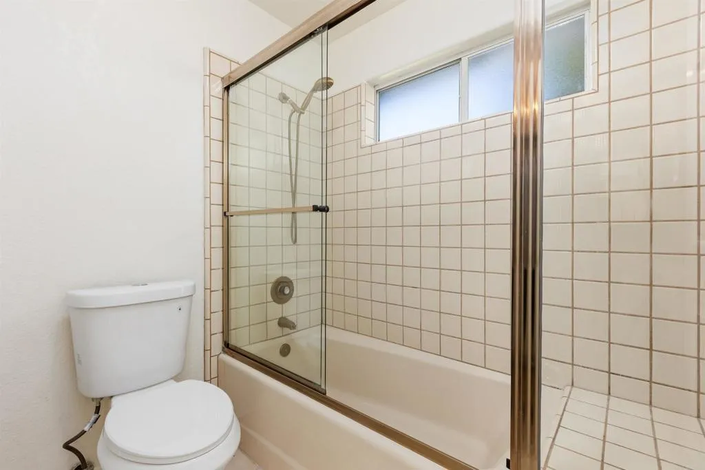 1474 Via Encinos Drive, Fallbrook, California 92028 home-pic-37