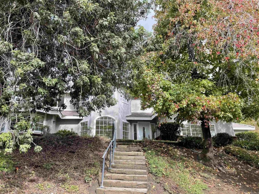 1474 Via Encinos Drive, Fallbrook, California 92028 home-pic-24