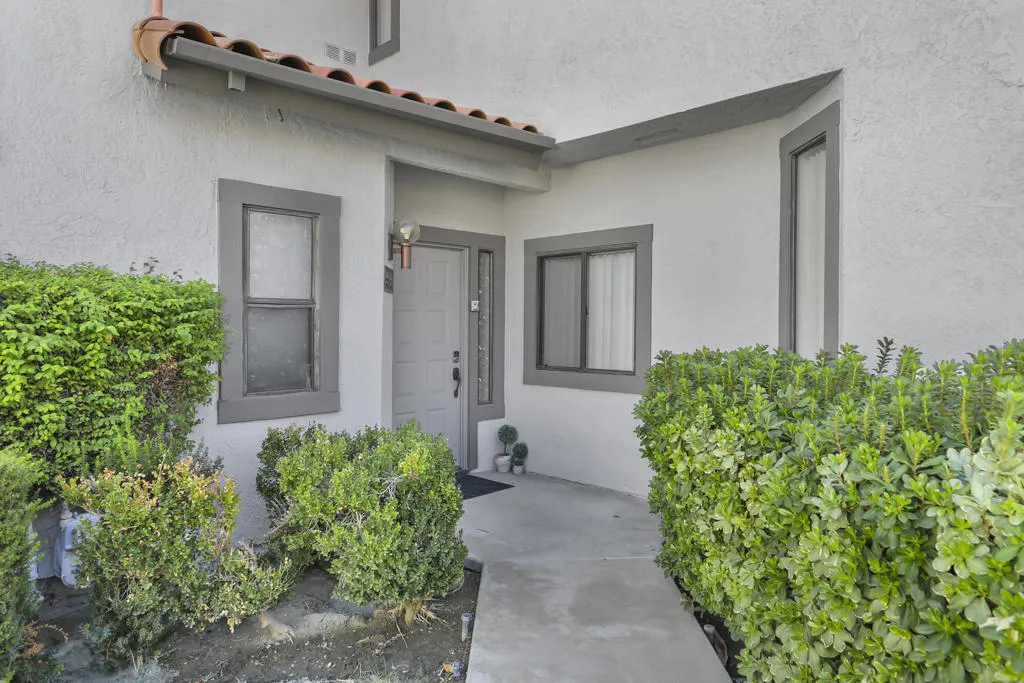 55456 Firestone, La Quinta, California 92253 home-pic-1