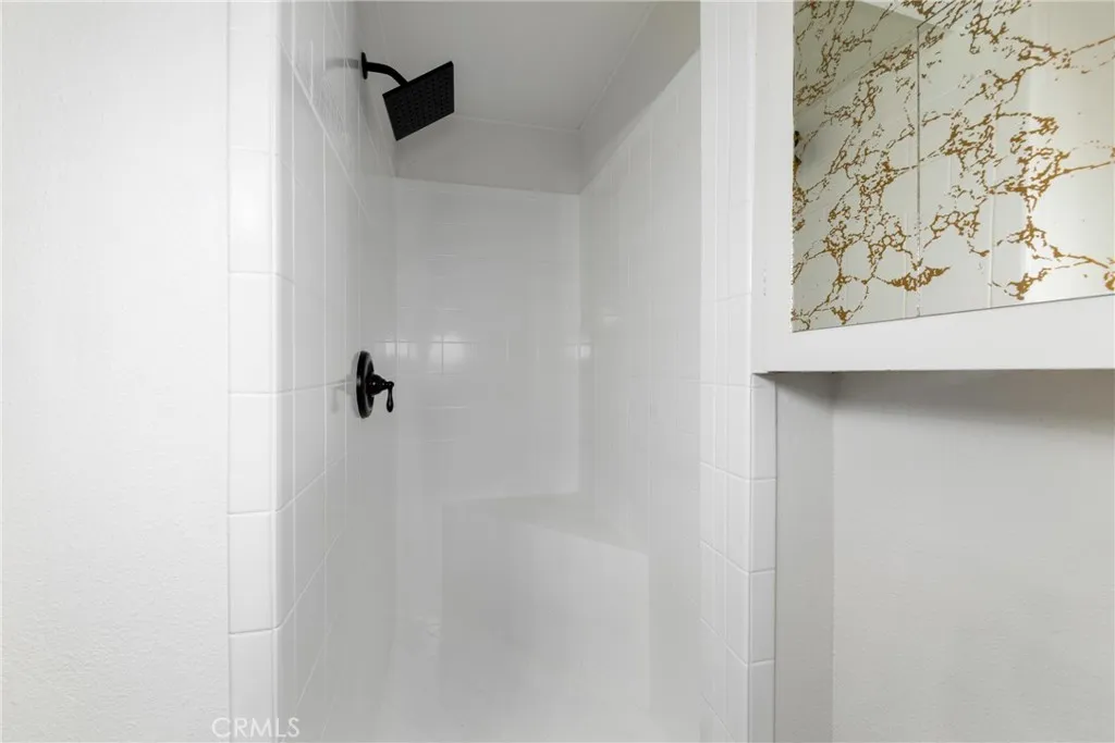 12449 6th, Yucaipa, California 92399 home-pic-21