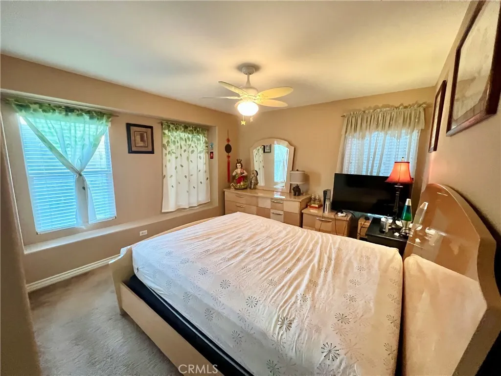 29754 Maxmillian, Murrieta, California 92563 home-pic-17