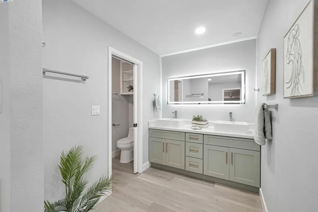 26937 Hayward Blvd 217, Hayward, California 94542 home-pic-39