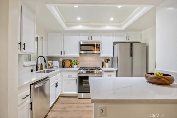23482 Cambridge 294, Yorba Linda, California 92887