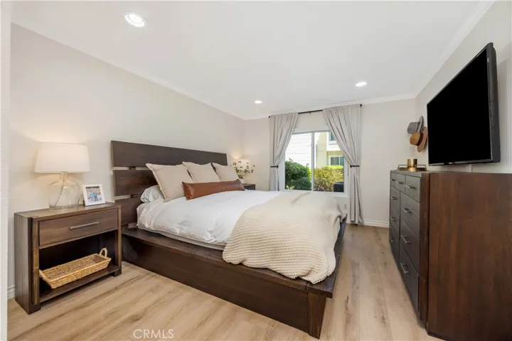 23482 Cambridge 294, Yorba Linda, California 92887