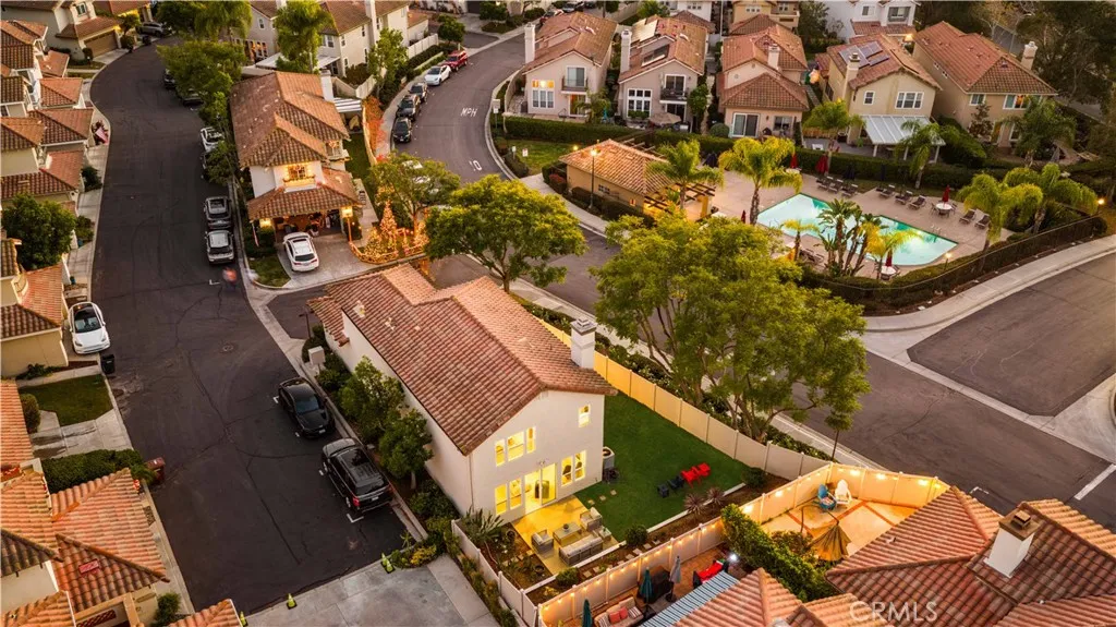 2 Via Helena, Rancho Santa Margarita, California 92688 home-pic-54