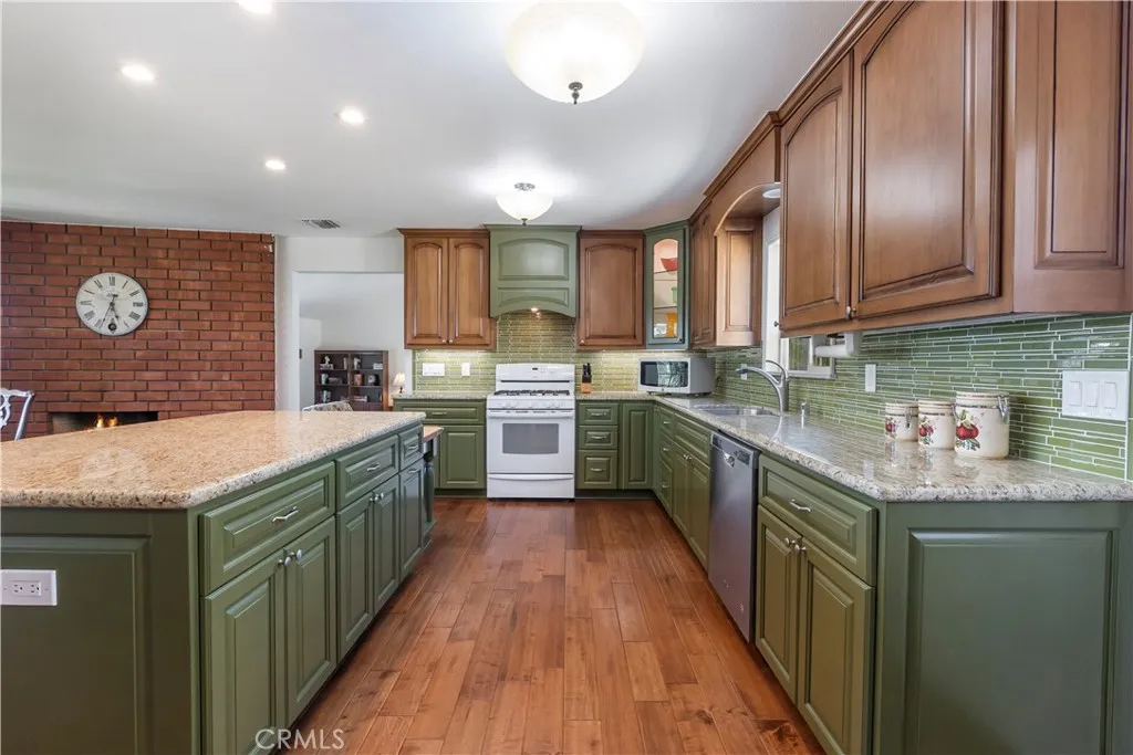 7267 Font Avenue, Jurupa Valley, California 92509 home-pic-12