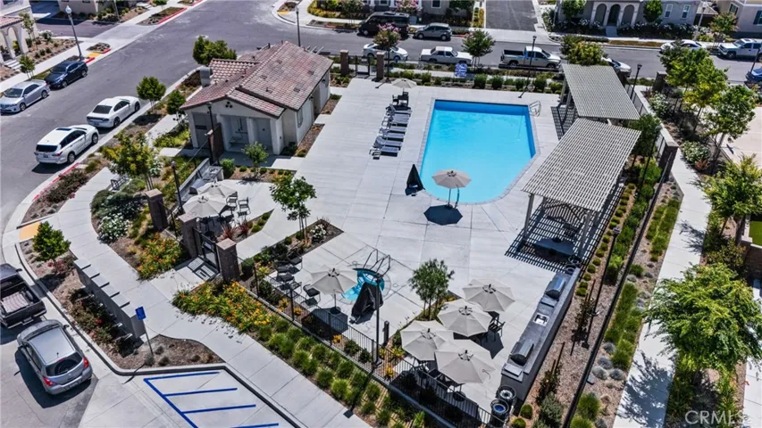 Association pool and outdoor kitchen area