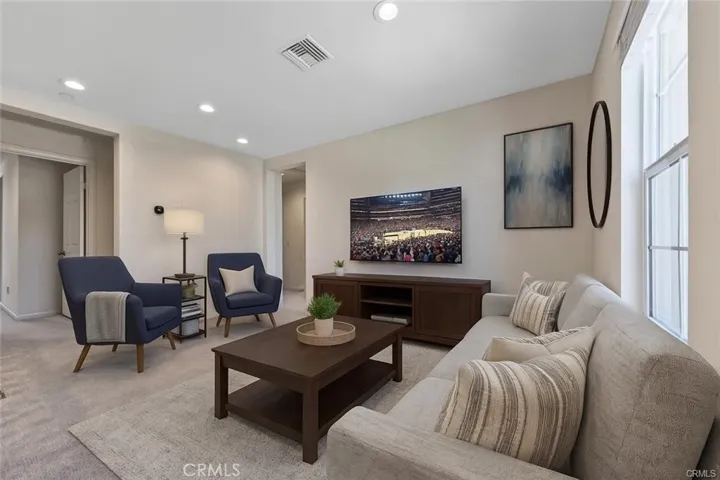 Loft virtually staged