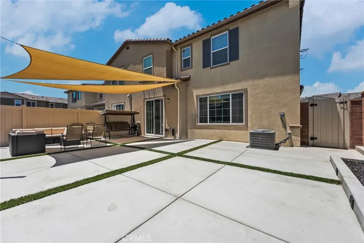 Finished backyard, patio furniture included in the lease.