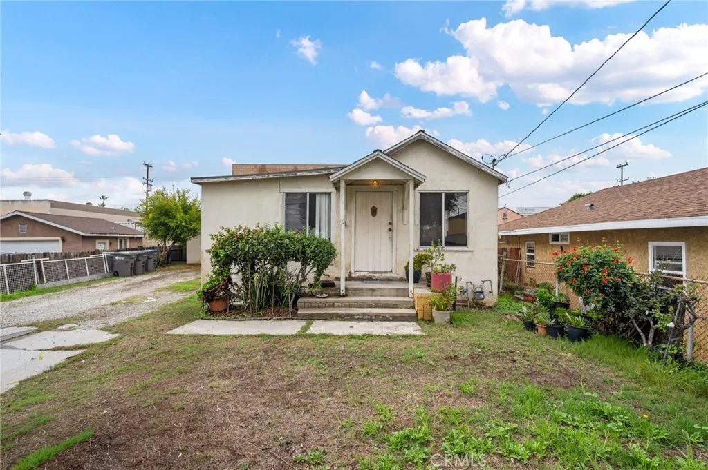 21103 Shearer Avenue, Carson, California 90745 home-pic-3