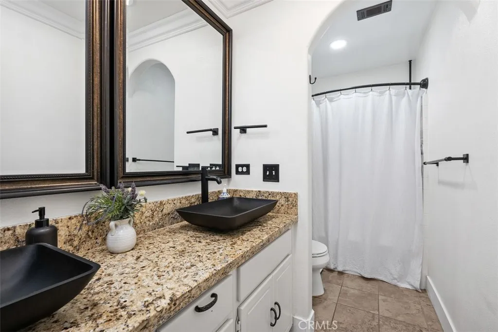 185 Alabaster, Perris, California 92570 home-pic-14