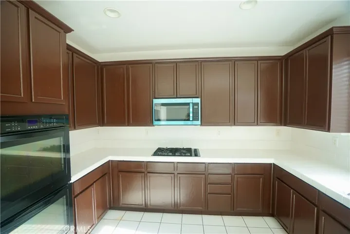 14001 Jockey Lane, Victorville, California 92394