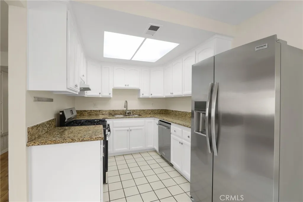 4332 Naranja A, Chino, California 91710 home-pic-10