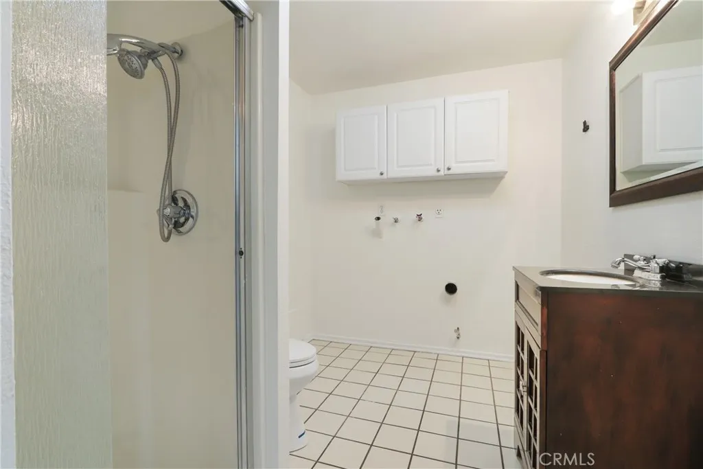 4332 Naranja A, Chino, California 91710 home-pic-23