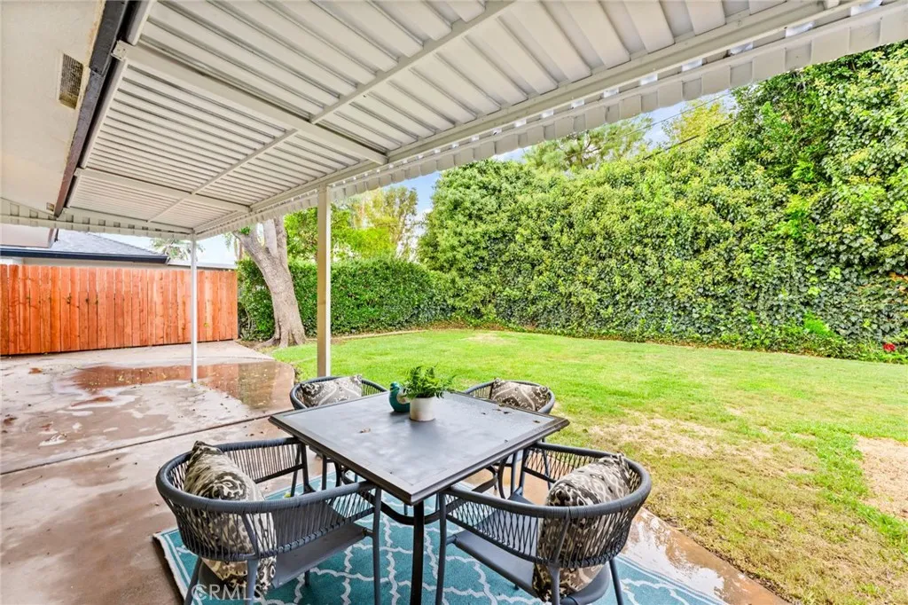 1201 E Fairway, Orange, California 92866 home-pic-24