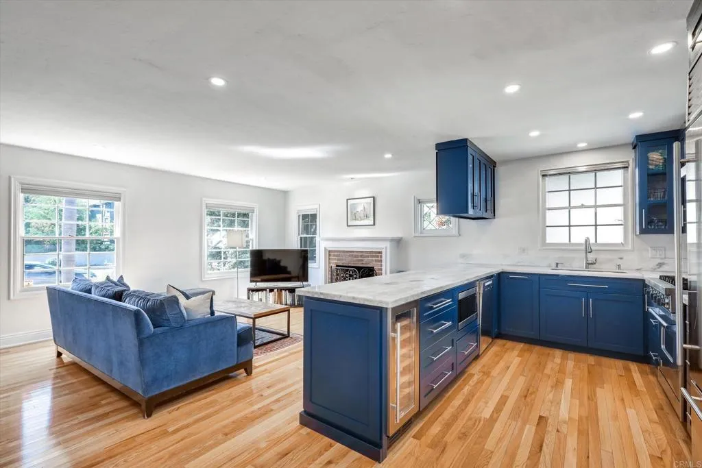 1818 Sunset Blvd, San Diego, California 92103 home-pic-13