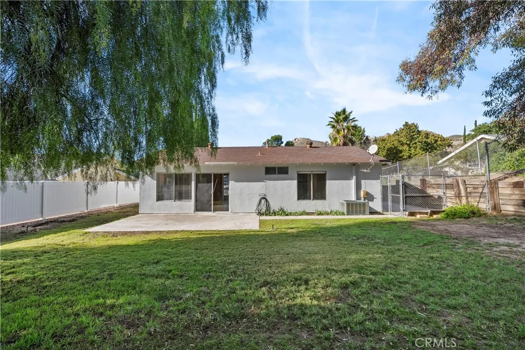 30008 Abelia, Canyon Country, California 91387 home-pic-23