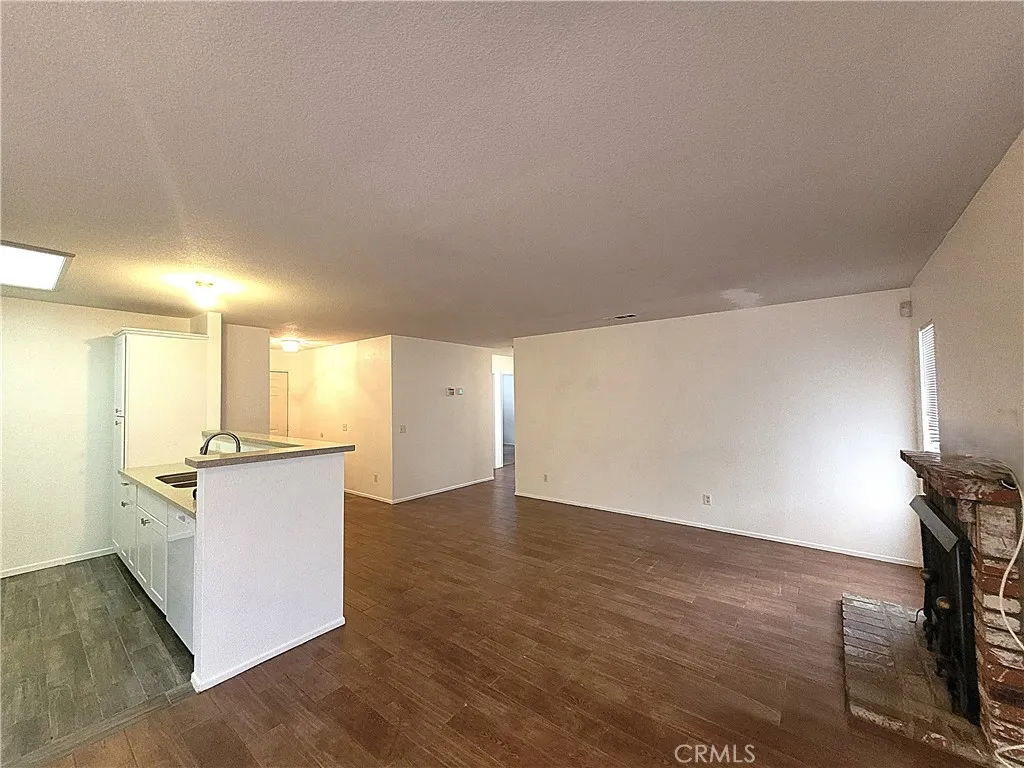 10151 Lawson Avenue, Adelanto, California 92301 home-pic-4