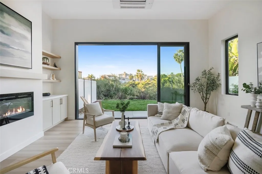 229 Avenida Monterey 1, San Clemente, California 92672 home-pic-0