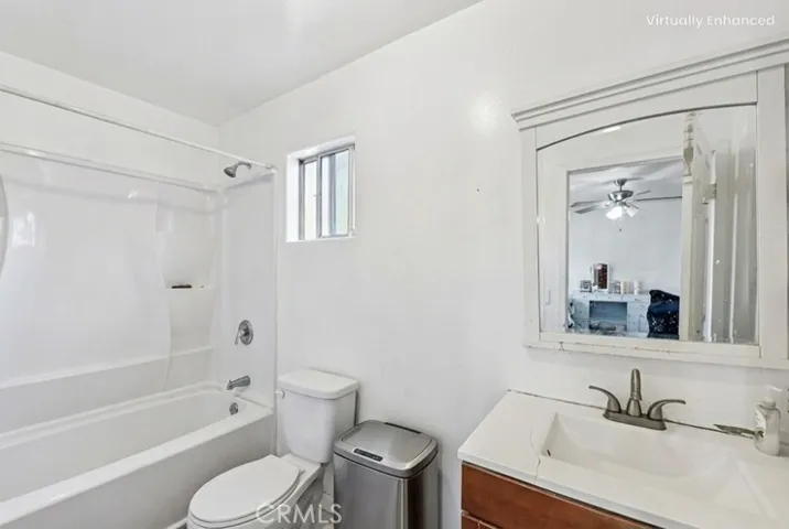 Unit #2 - Master bathroom