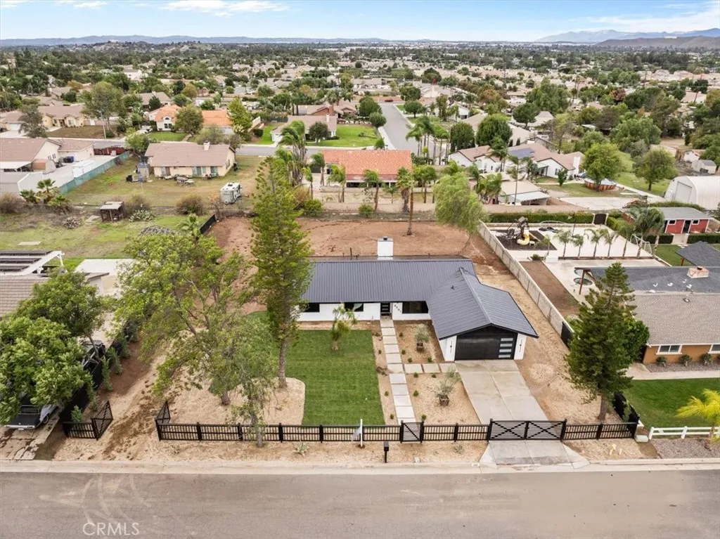 4861 Brookhill, Jurupa Valley, California 92509 home-pic-34