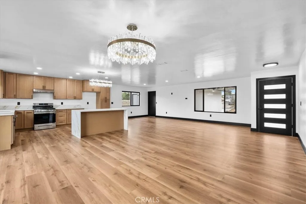 4861 Brookhill, Jurupa Valley, California 92509 home-pic-7