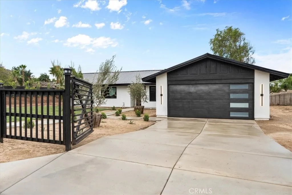 4861 Brookhill, Jurupa Valley, California 92509 home-pic-1
