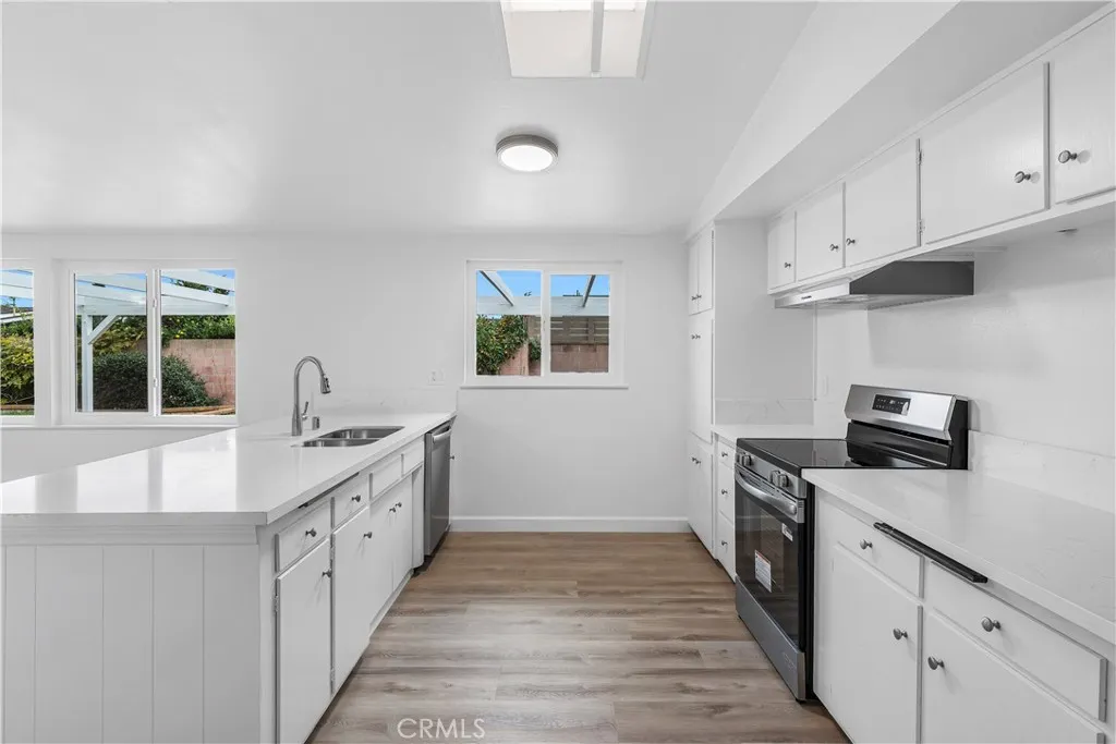 2371 Rutgers, Costa Mesa, California 92626 home-pic-6