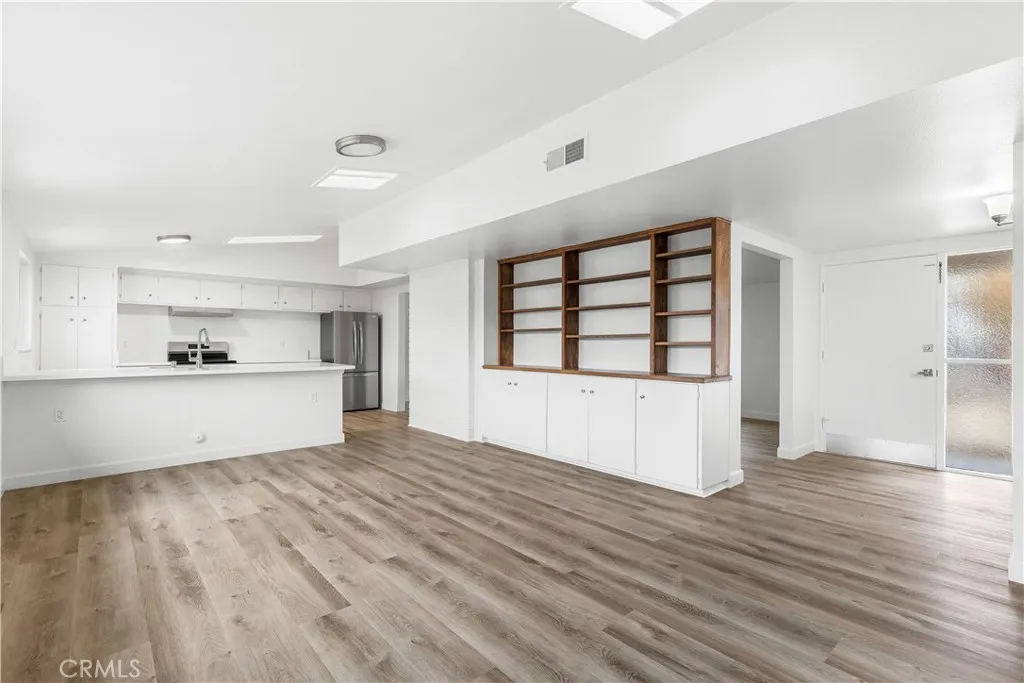 2371 Rutgers, Costa Mesa, California 92626 home-pic-8