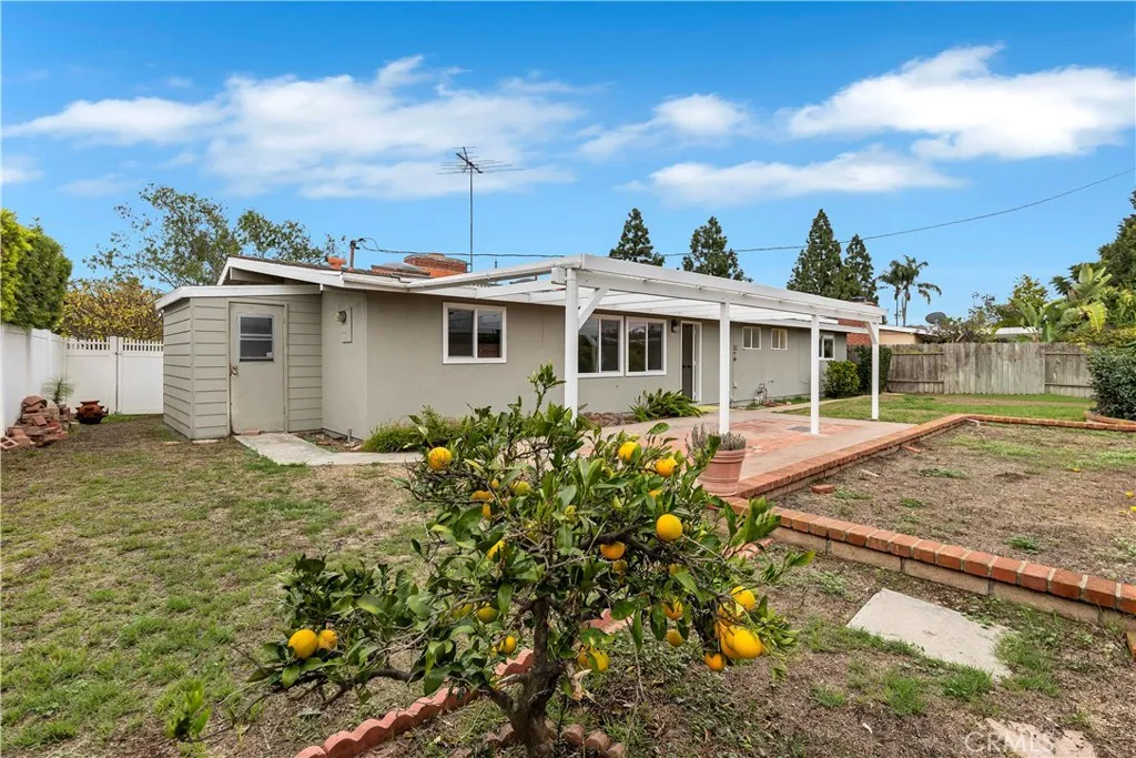 2371 Rutgers, Costa Mesa, California 92626 home-pic-12