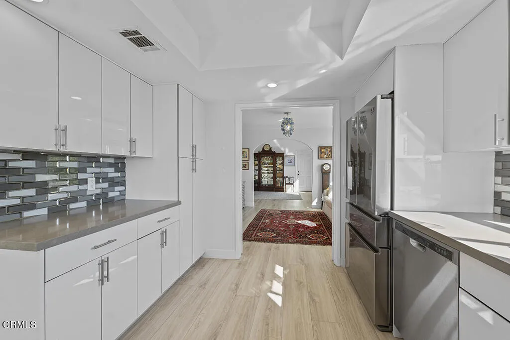 542 San Clemente Way, Camarillo, California 93010 home-pic-6