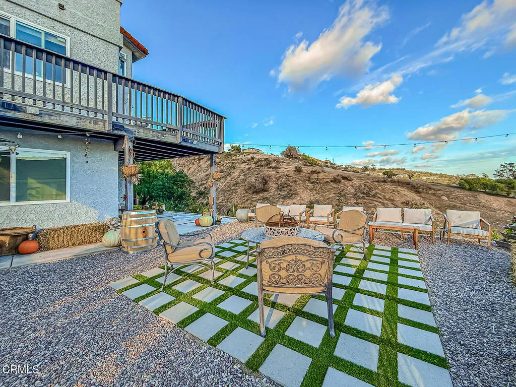 542 San Clemente Way, Camarillo, California 93010 home-pic-1