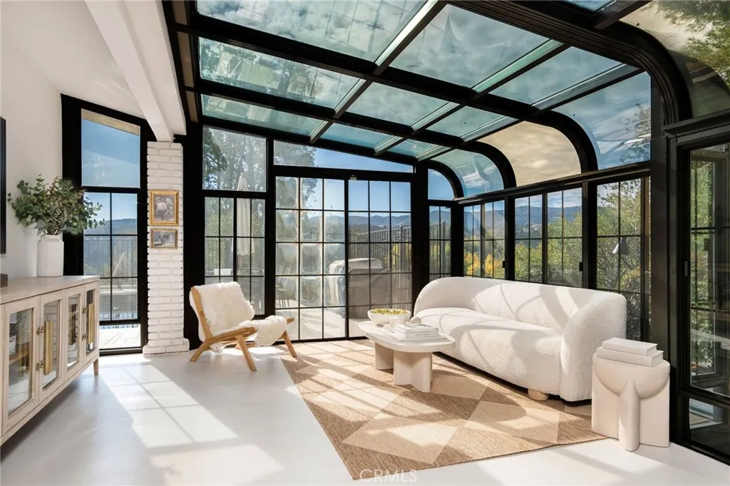 23229 8th Street, Newhall, California 91321 home-pic-20