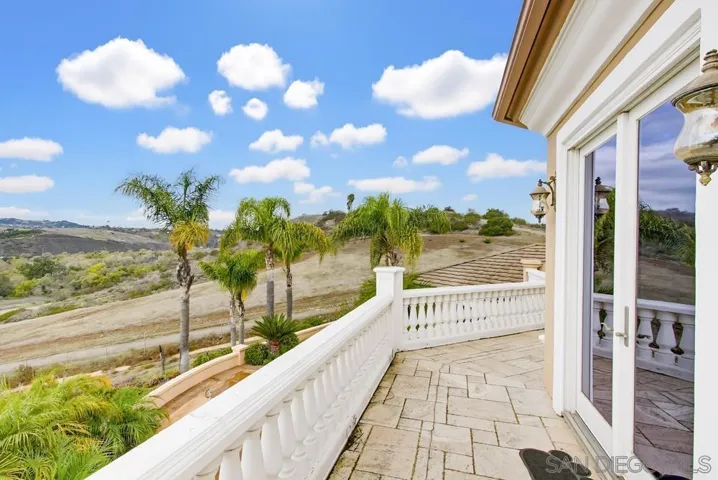 30270 Montrachet St, Bonsall, California 92003