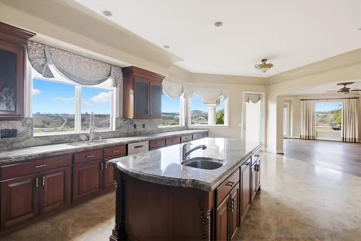 30270 Montrachet St, Bonsall, California 92003