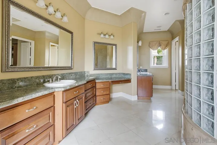 30270 Montrachet St, Bonsall, California 92003