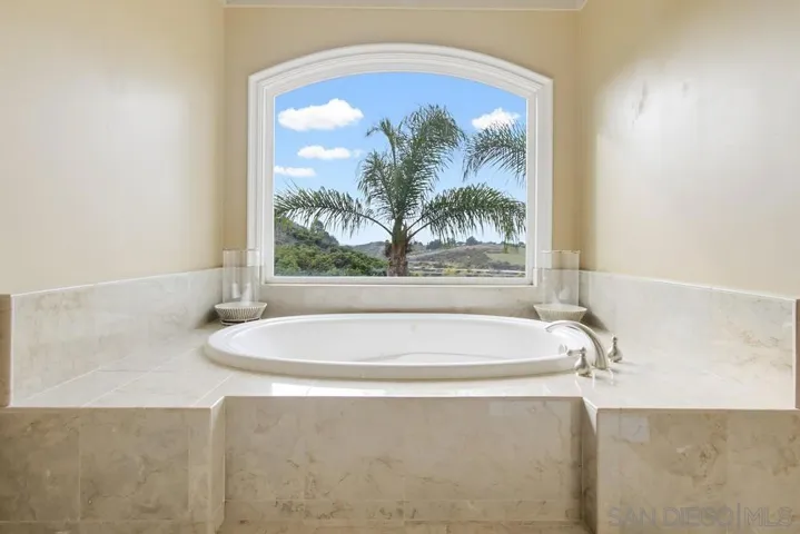 30270 Montrachet St, Bonsall, California 92003
