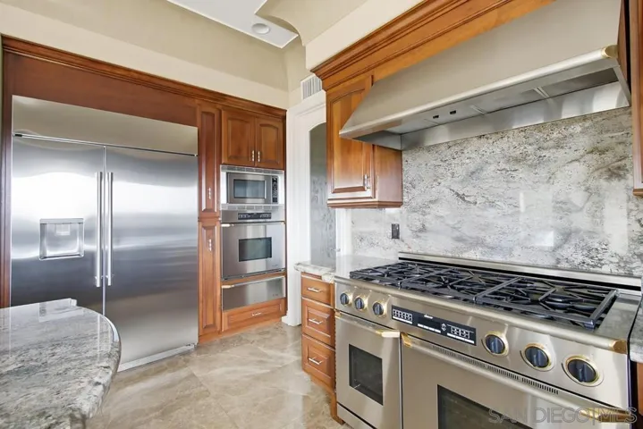 30270 Montrachet St, Bonsall, California 92003