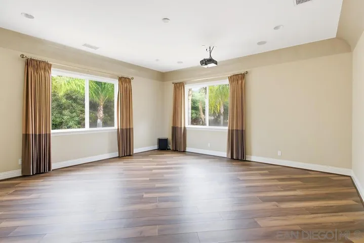30270 Montrachet St, Bonsall, California 92003