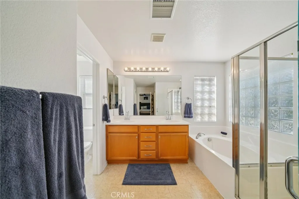 1379 Grapeseed, Beaumont, California 92223 home-pic-18