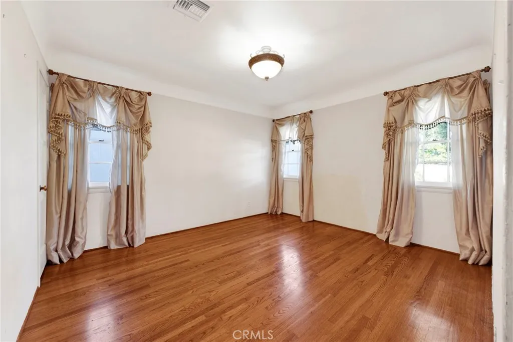 1605 Santa Rosa, Glendale, California 91208 home-pic-12