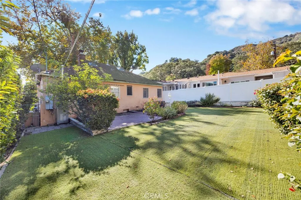 1605 Santa Rosa, Glendale, California 91208 home-pic-18