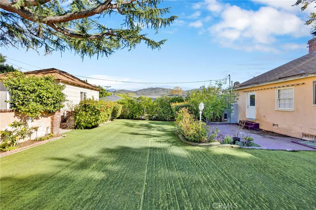 1605 Santa Rosa, Glendale, California 91208 home-pic-17