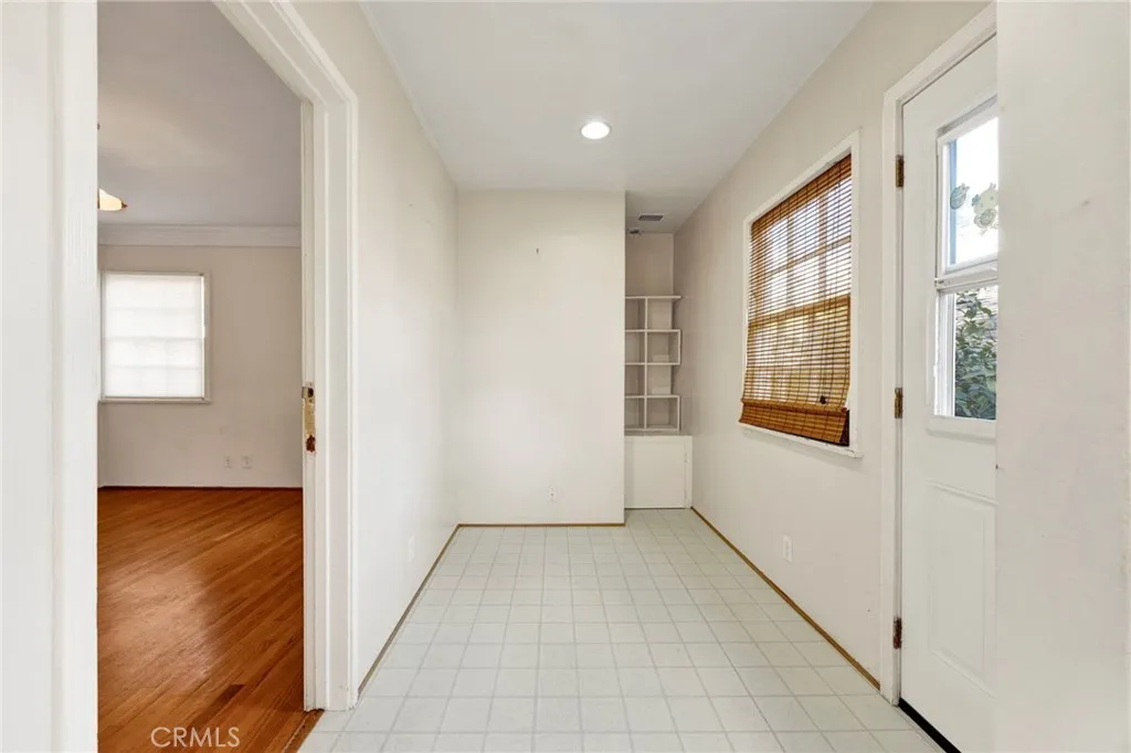 1605 Santa Rosa, Glendale, California 91208 home-pic-9